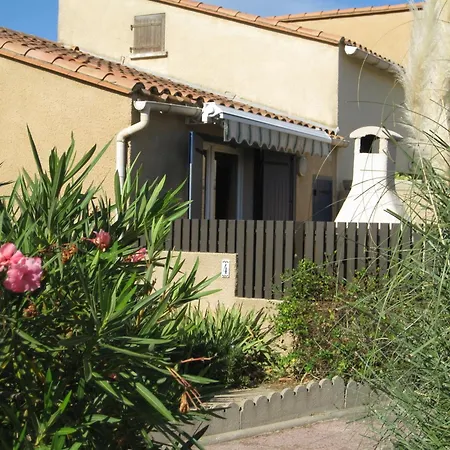 Villa T2 Mezzanine Avec Parking, A 500m De La - Saint-cyprien - Fr-1-793-16 Saint-Cyprien (Pyrenees-Orientales)